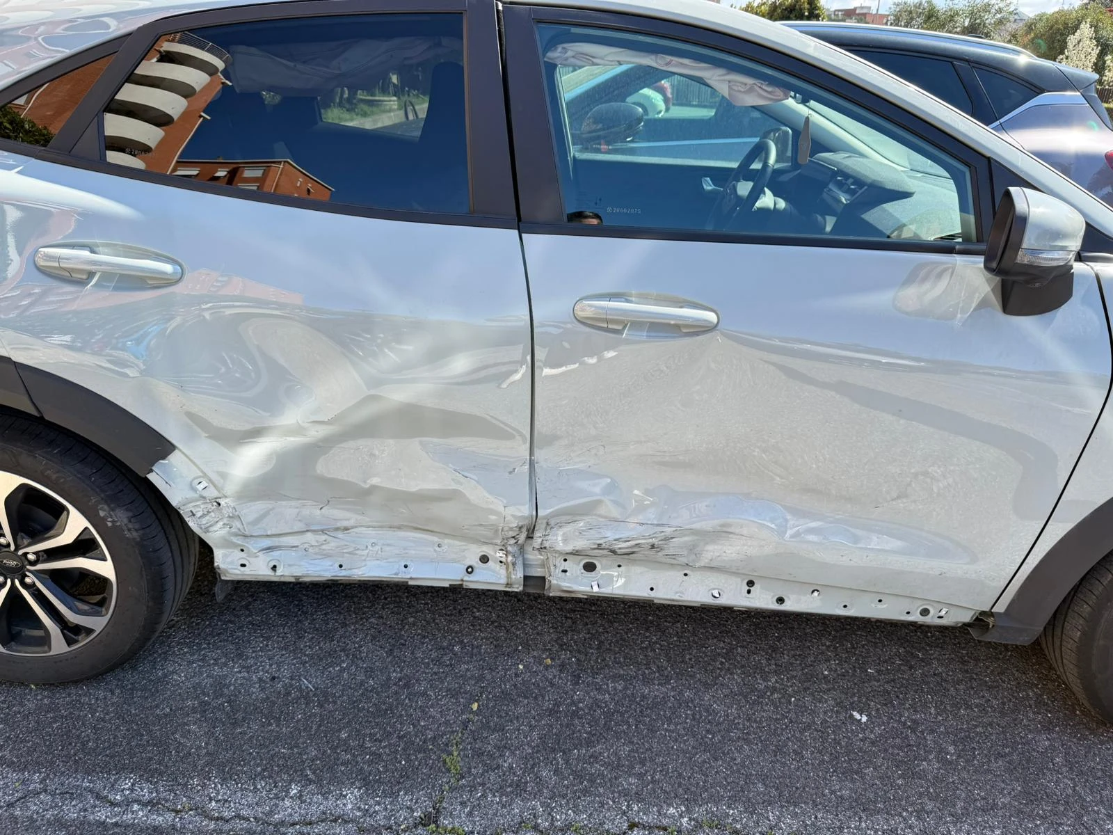 Ford Puma 1.0I HYBRID, снимка 6 - Автомобили и джипове - 53873382