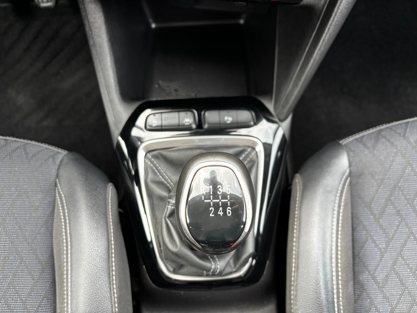 Opel Corsa 1.5 DISEL* FULL EXTRA* 119 500 KM* 2020* COC* KTEO, снимка 13 - Автомобили и джипове - 53898592