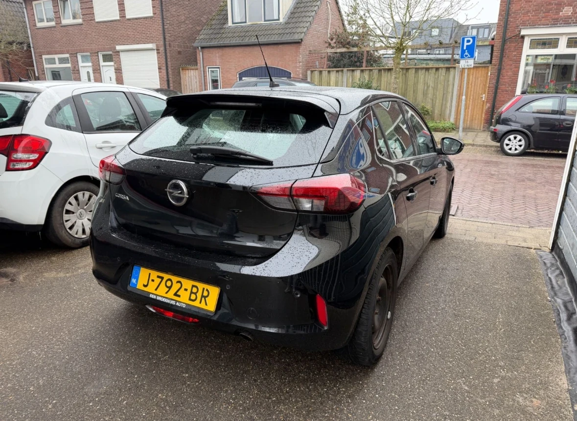 Opel Corsa COMING SOON* 1.5 DISEL* FULL EXTRA* 119 500 KM* 20, снимка 4 - Автомобили и джипове - 53898592