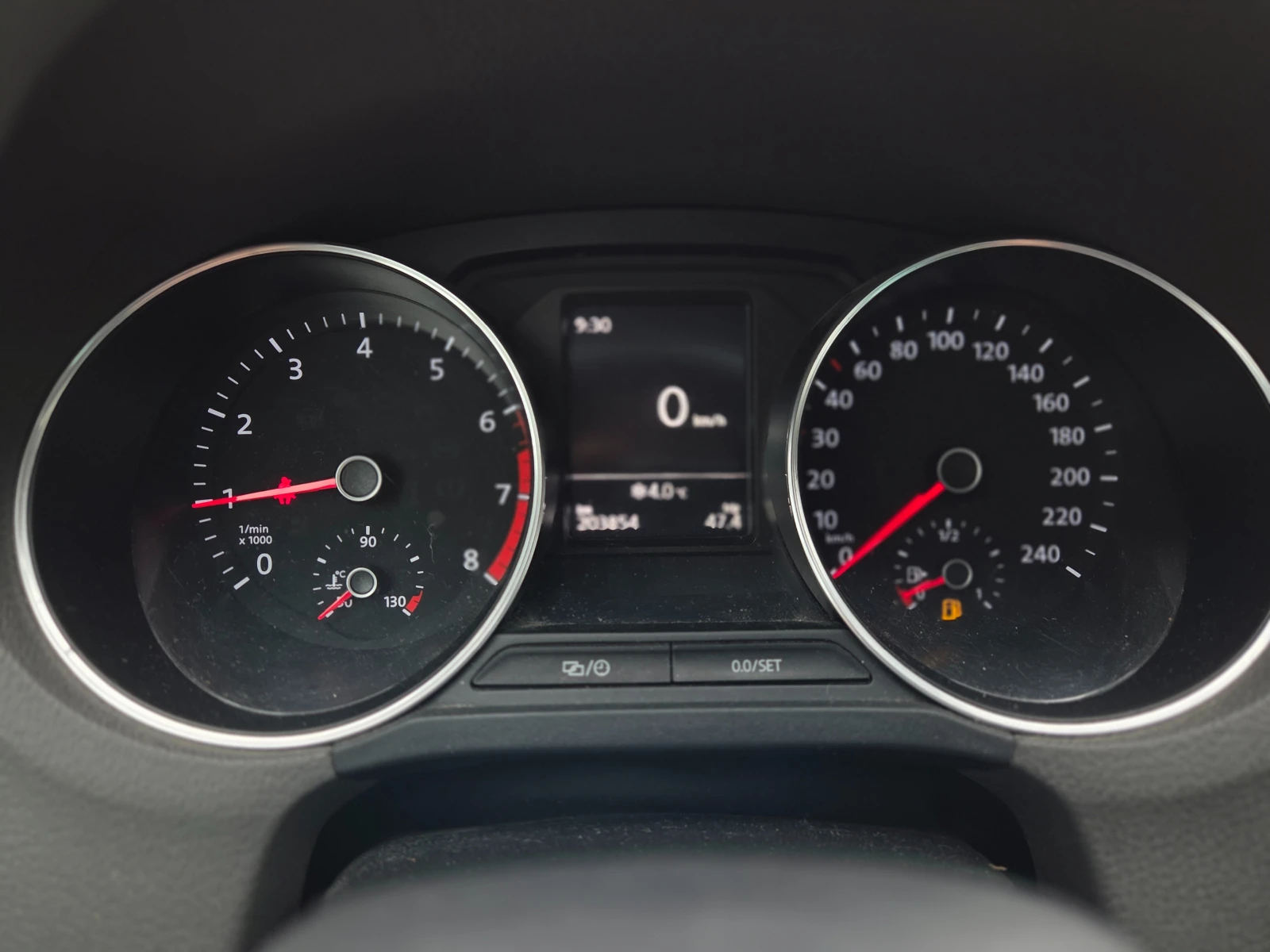 VW Polo 1.2TSI* FRESH* УНИКАЛНО* , снимка 12 - Автомобили и джипове - 54004462