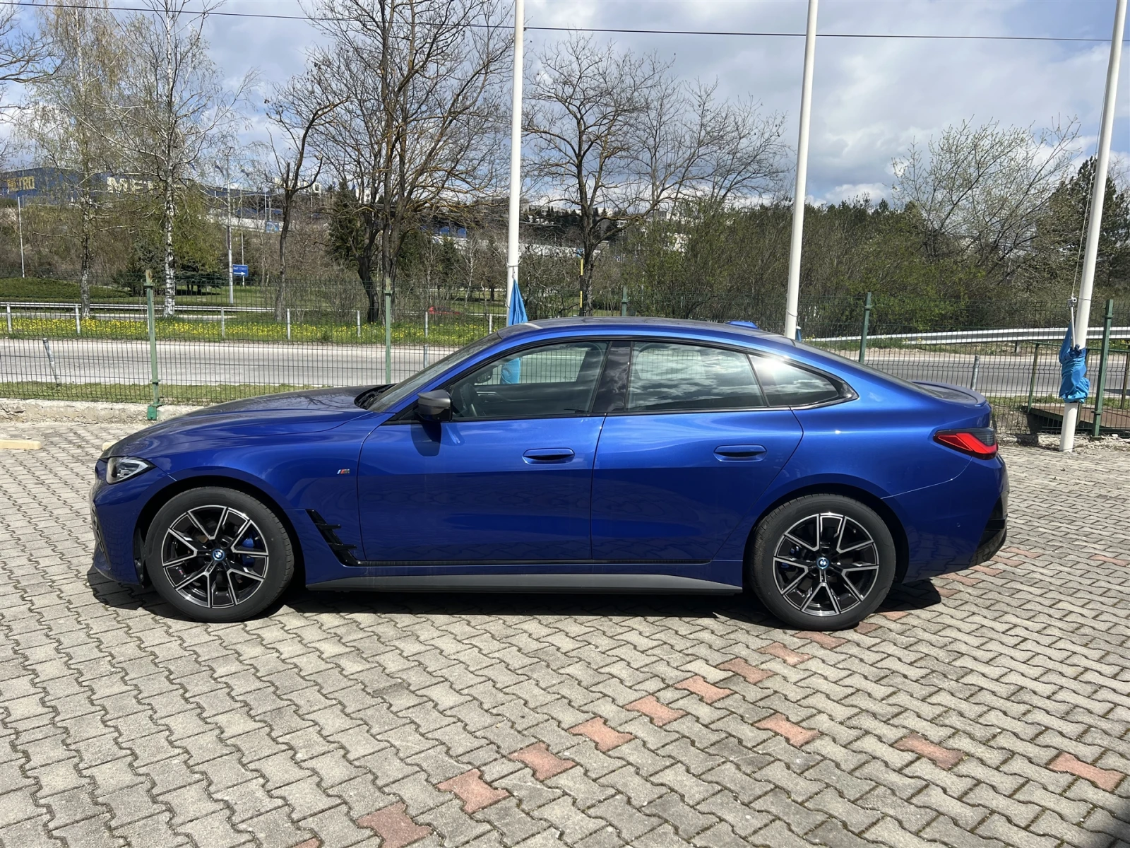 BMW i4 M50 | Mobile.bg � ����������� 3