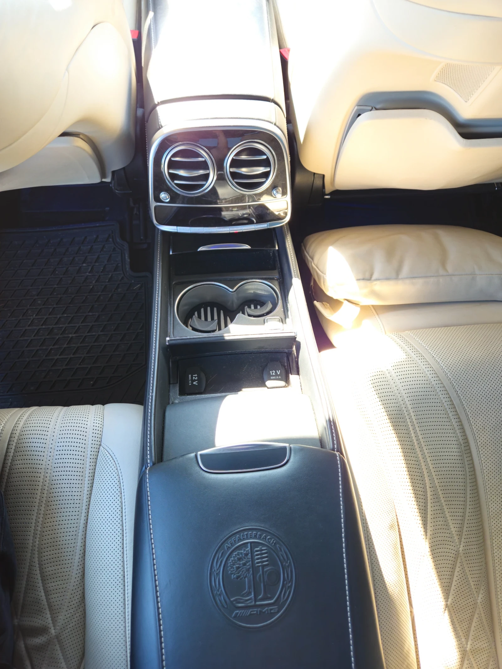 Mercedes-Benz S 63 AMG 4MATIC Long , снимка 8 - Автомобили и джипове - 54402105