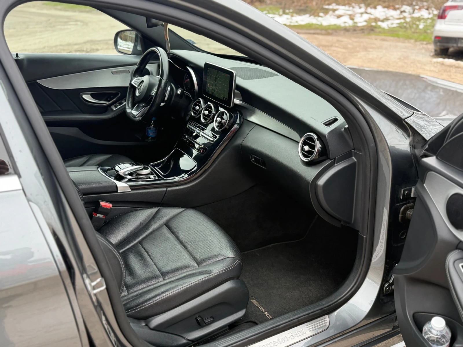 Mercedes-Benz C 220 AMG PACK , снимка 8 - Автомобили и джипове - 54439682