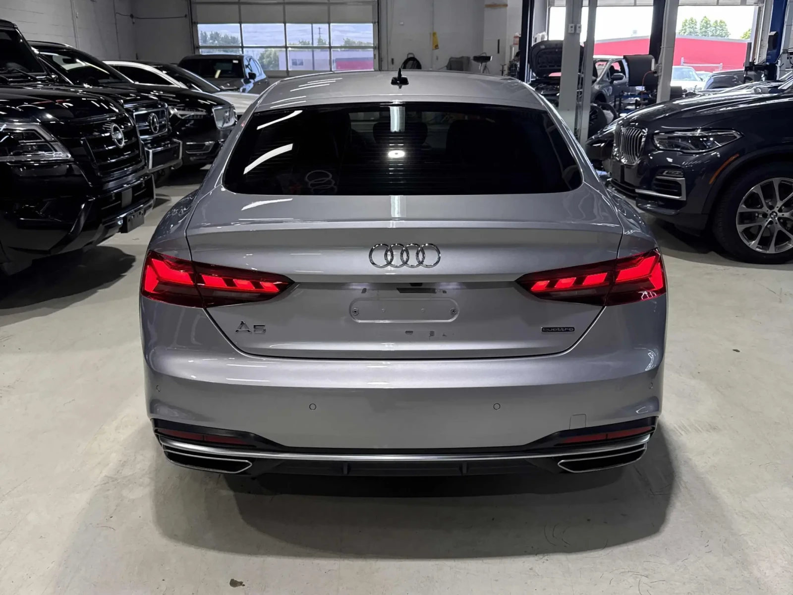 Audi A5 KOMFORT * 2 КЛЮЧА * CARFAX * АВТО КРЕДИТ * , снимка 5 - Автомобили и джипове - 54756071