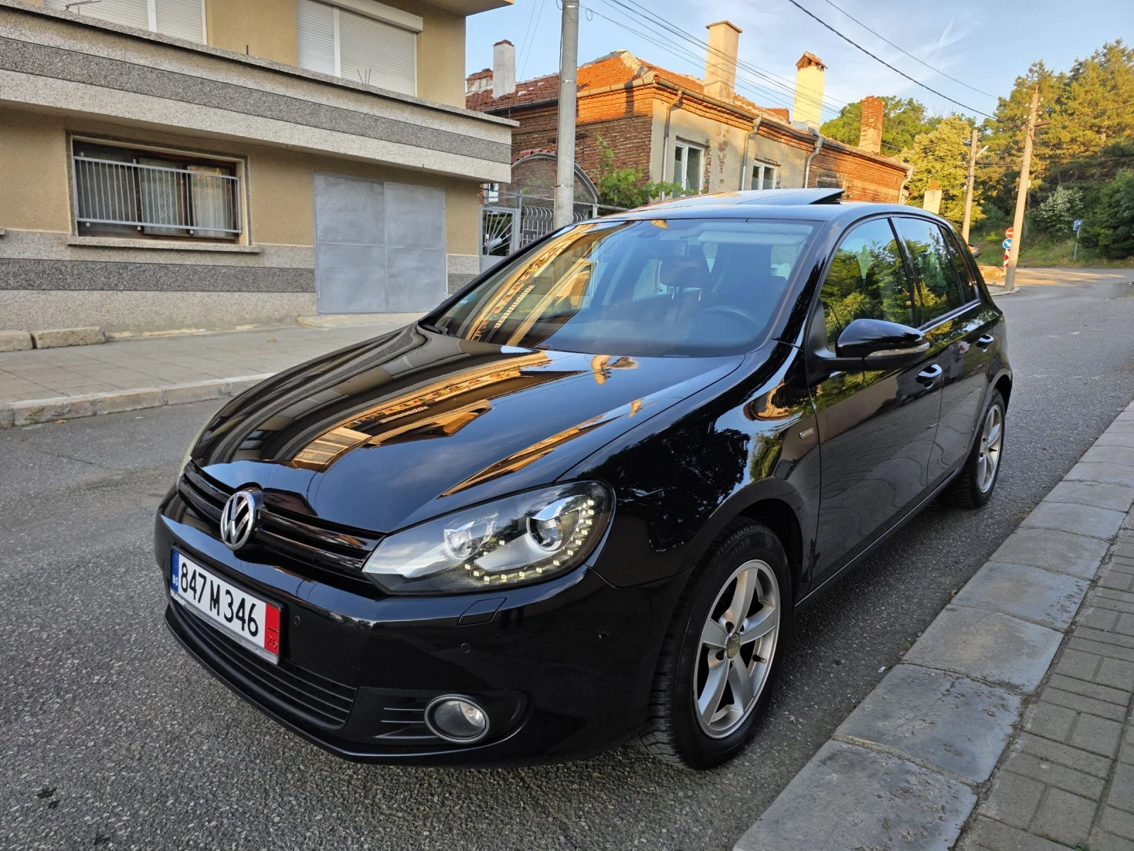 VW Golf 2.0TDI 140ps.LED FAROVE ксенон нави подгрев 