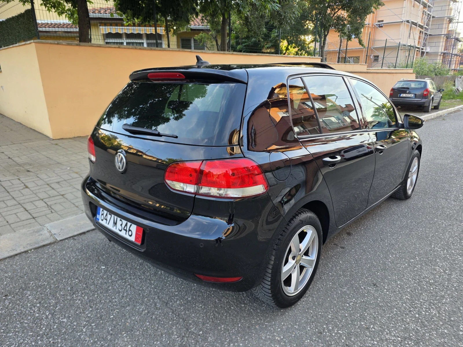 VW Golf 2.0TDI 140ps.LED FAROVE ксенон нави подгрев , снимка 4 - Автомобили и джипове - 54908821