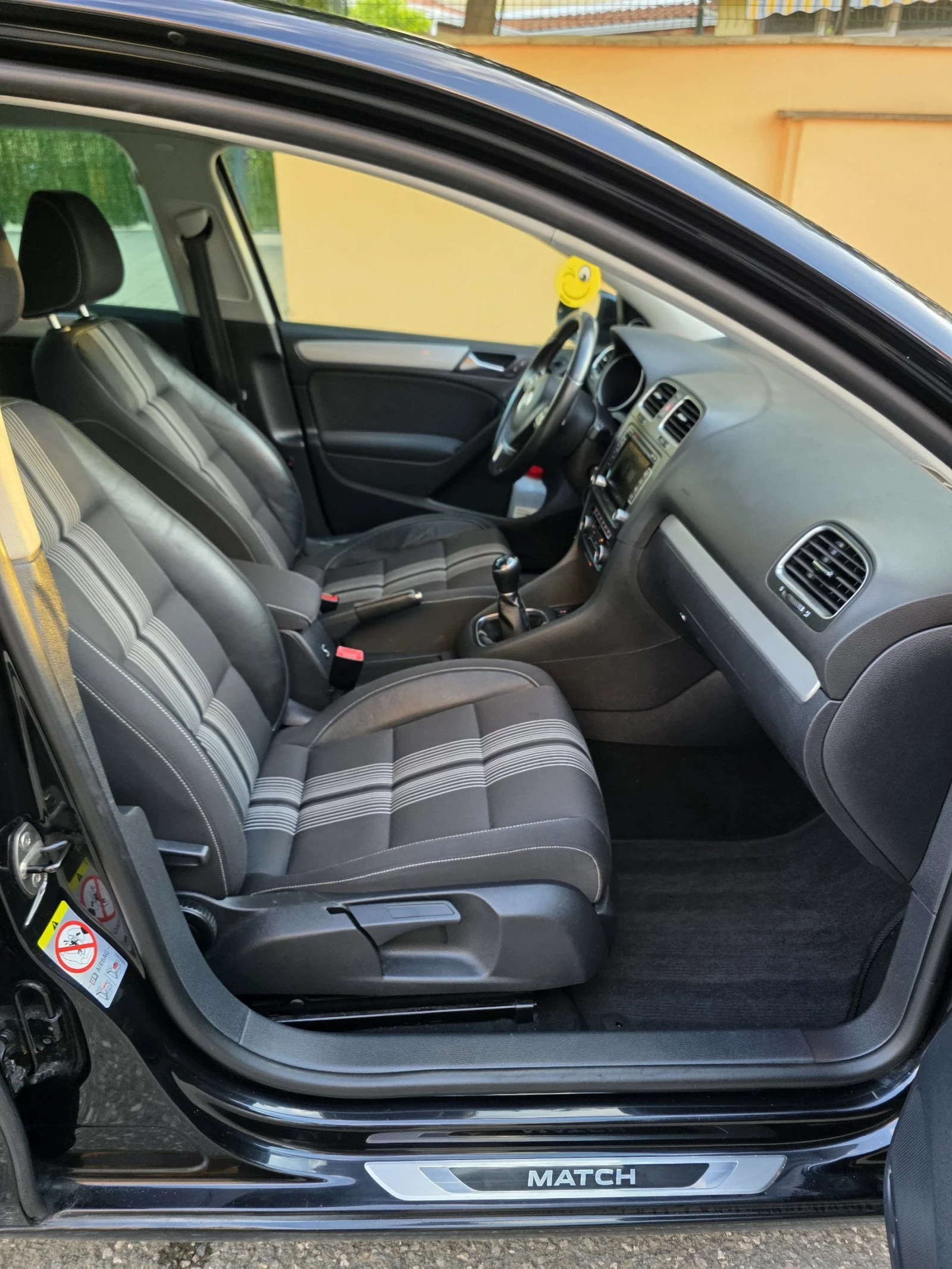 VW Golf 2.0TDI 140ps.LED FAROVE ксенон нави подгрев , снимка 13 - Автомобили и джипове - 54908821