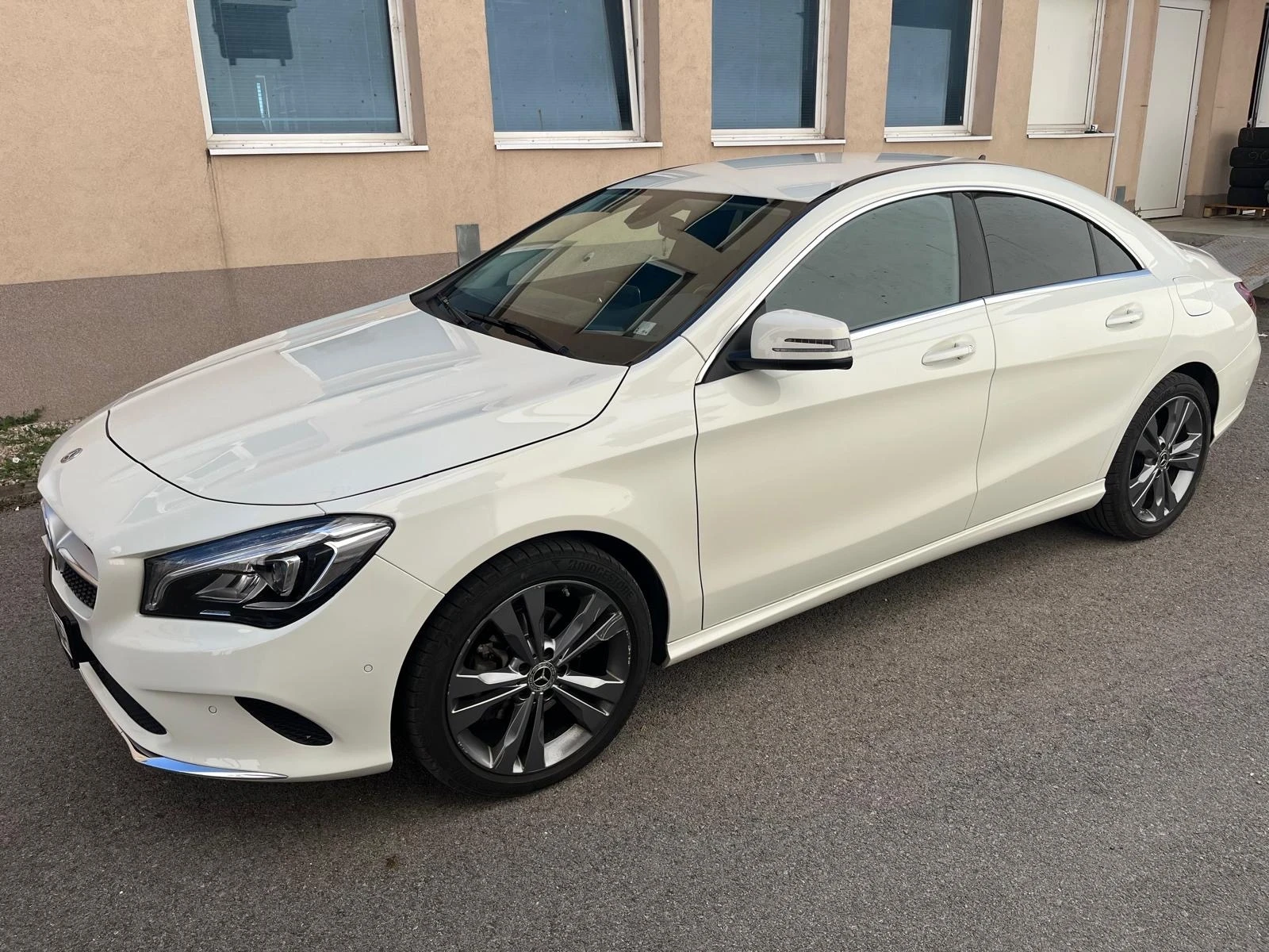 Mercedes-Benz CLA 200 C117, снимка 3 - Автомобили и джипове - 55523785