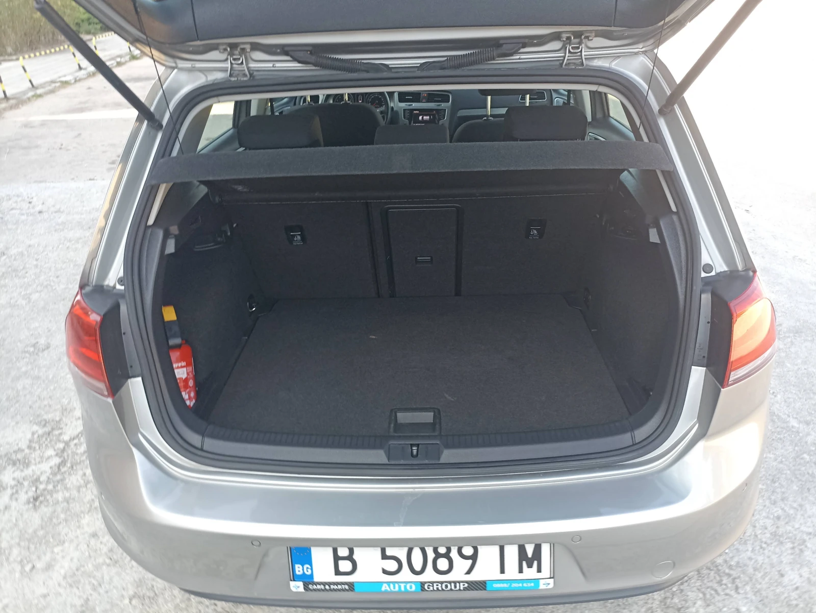 VW Golf 1, 4 TGI, снимка 13 - Автомобили и джипове - 55679557