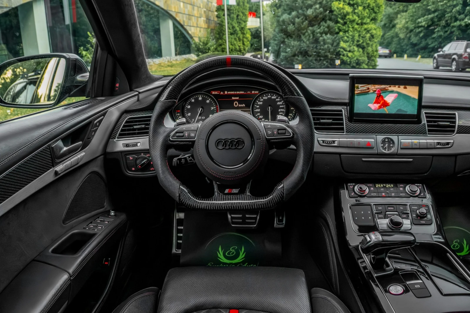Audi S8 PLUS* ABT 735HP* CARBON* 3XTV* MASSAGE* EXCLUSIVE, снимка 15 - Автомобили и джипове - 55793326