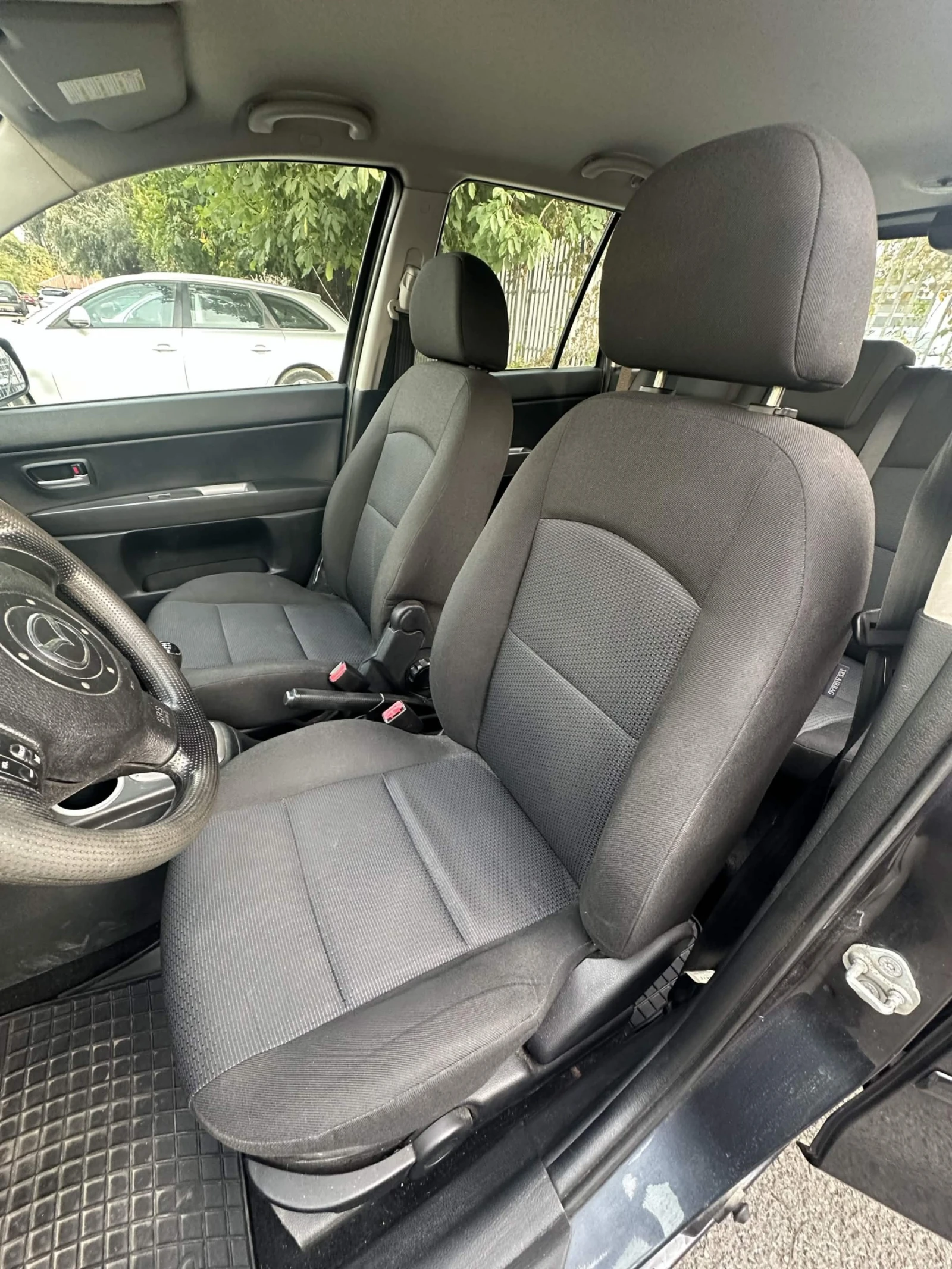 Mazda 2, снимка 5 - Автомобили и джипове - 56172497