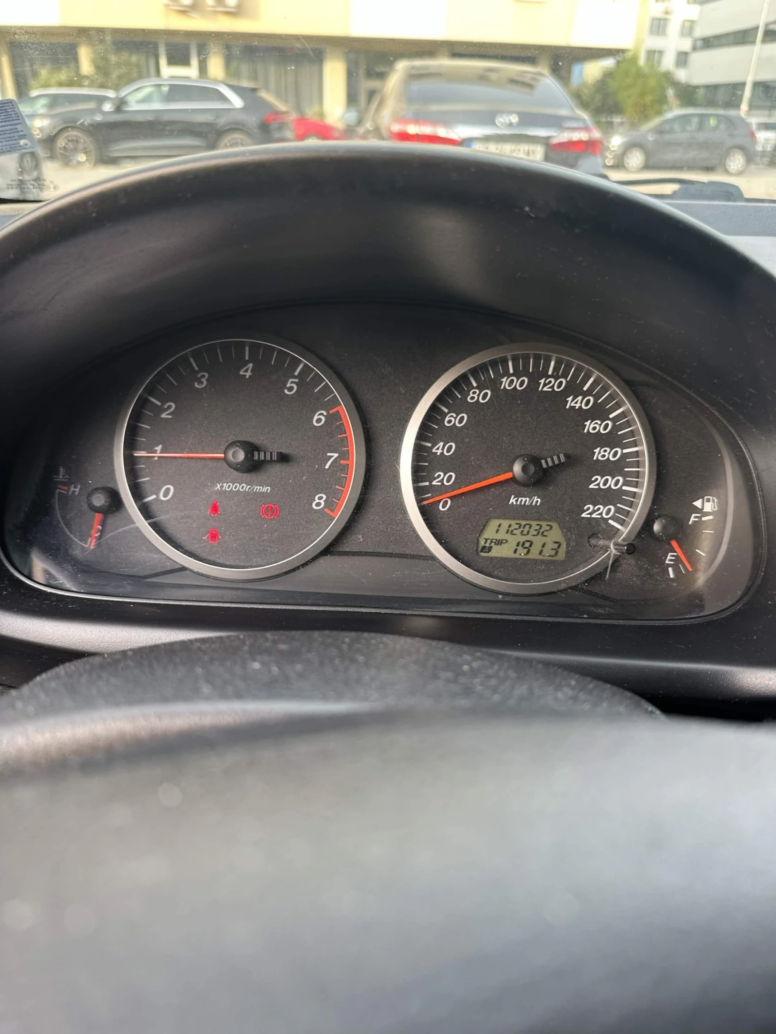 Mazda 2, снимка 9 - Автомобили и джипове - 56172497