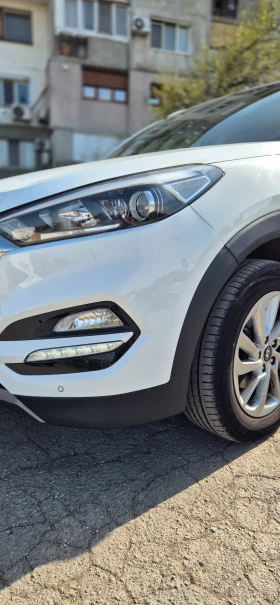 Hyundai Tucson 1.7CRDI* NAVI* CAMERA* KEYLESS* LINE ASSISTANT, снимка 6