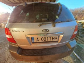 Kia Sorento CRDI, снимка 7 - Автомобили и джипове - 45199000