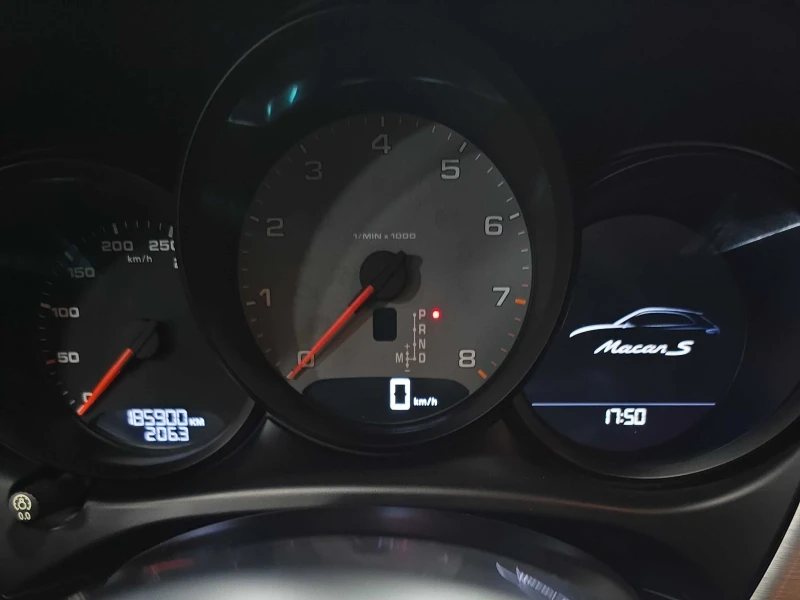 Porsche Macan S* PDK* ПОДГРЕВ* КАМЕРА* КЕЙЛЕС* LANE* ASSIST, снимка 9 - Автомобили и джипове - 52791599