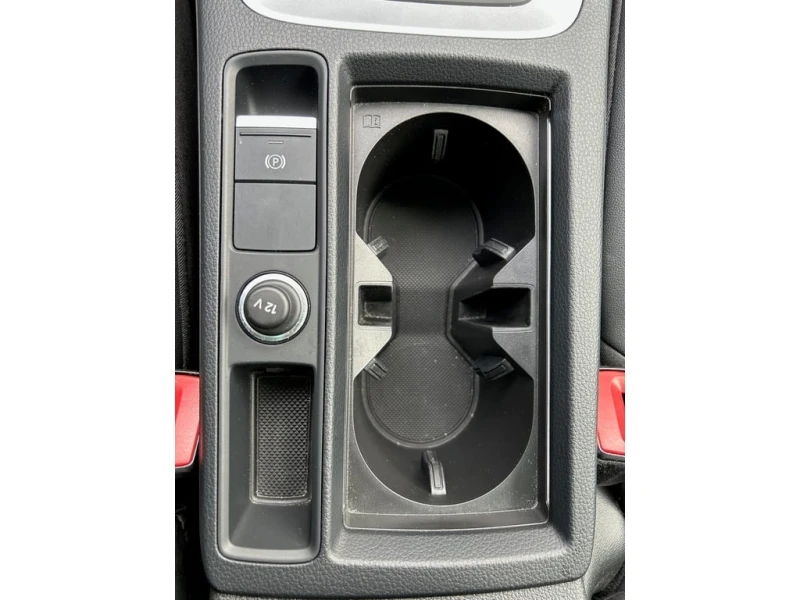 Audi Q3 * Progressiv 45 TFSI quattro * CARFAX * ЦЕНА ДО БГ, снимка 15 - Автомобили и джипове - 53044864