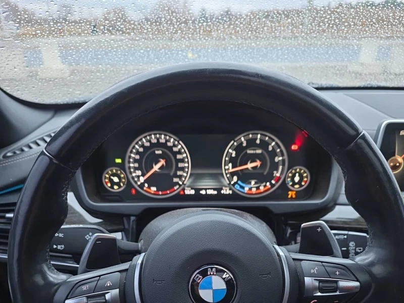 BMW X5 / xDrive50i / M-PACK / HARMAN CARDON / 360 /CARFAX, снимка 8 - Автомобили и джипове - 53273176
