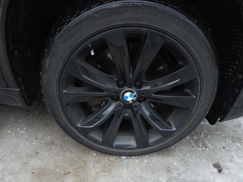 BMW X5 / xDrive50i / M-PACK / HARMAN CARDON / 360 /CARFAX, снимка 6 - Автомобили и джипове - 53273176