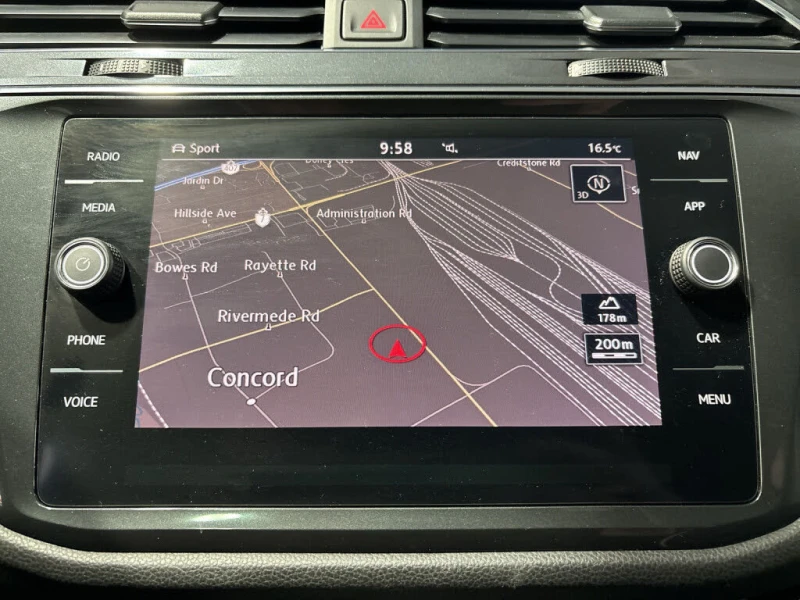 VW Tiguan Highline 4Motion* АвтоКредит* (Цена до БГ) , снимка 15 - Автомобили и джипове - 53448303