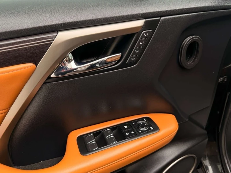 Lexus RX 350 Executive Pkg * Фиксирана цена до БГ * CARFAX * , снимка 15 - Автомобили и джипове - 53464003