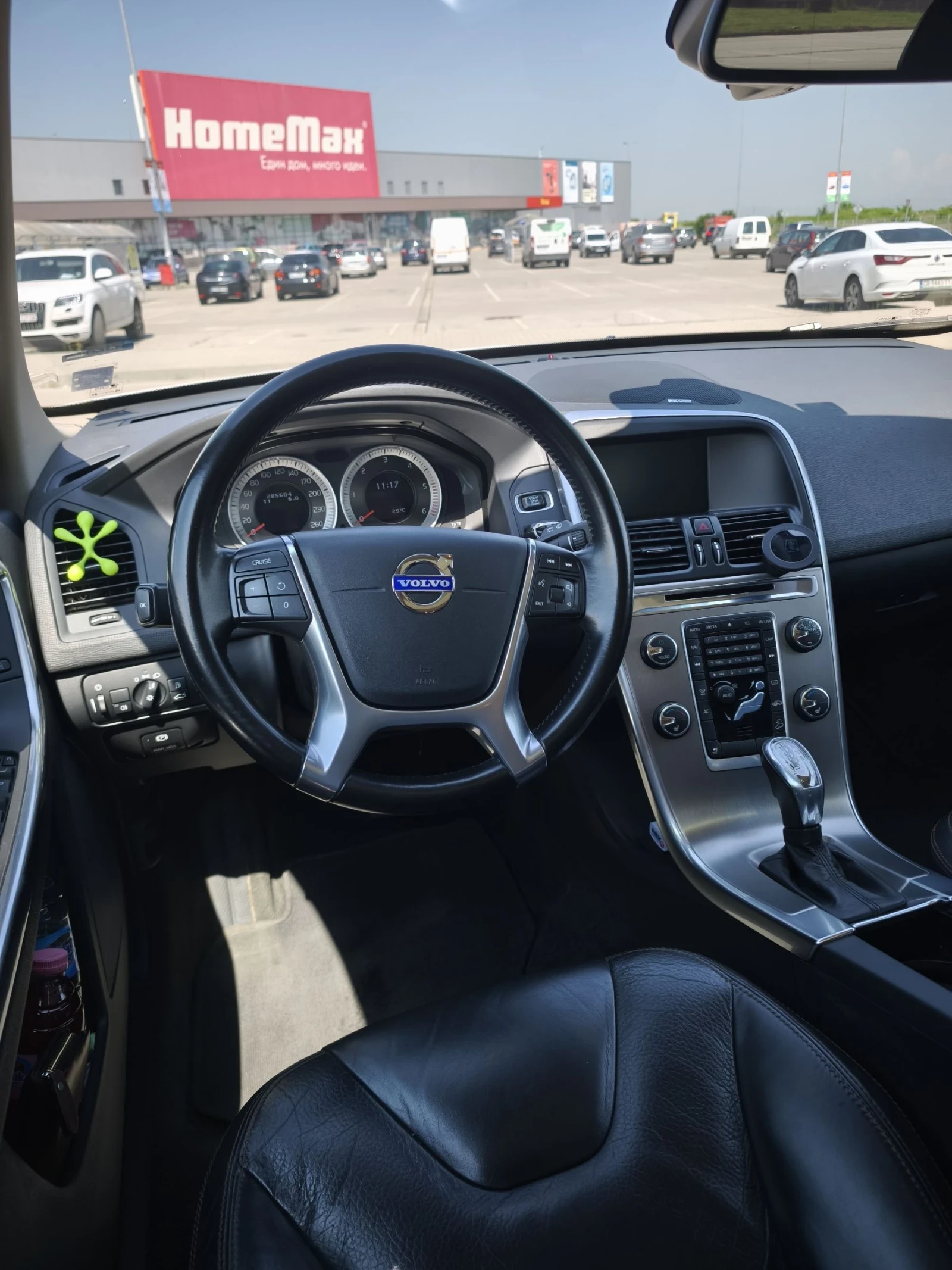 Volvo XC60 2.4 D5 - изображение 9