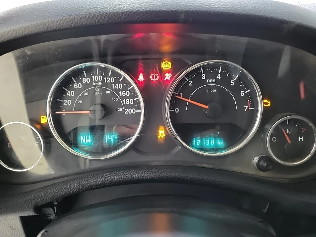 Jeep Wrangler * SPORT * CARFAX * БЕЗ ПЪРВОНАЧАЛНА ВНОСКА - изображение 10