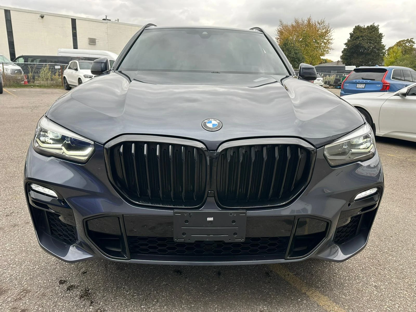 BMW X5 xDrive40i CARFAX АВТО КРЕДИТ  - изображение 2