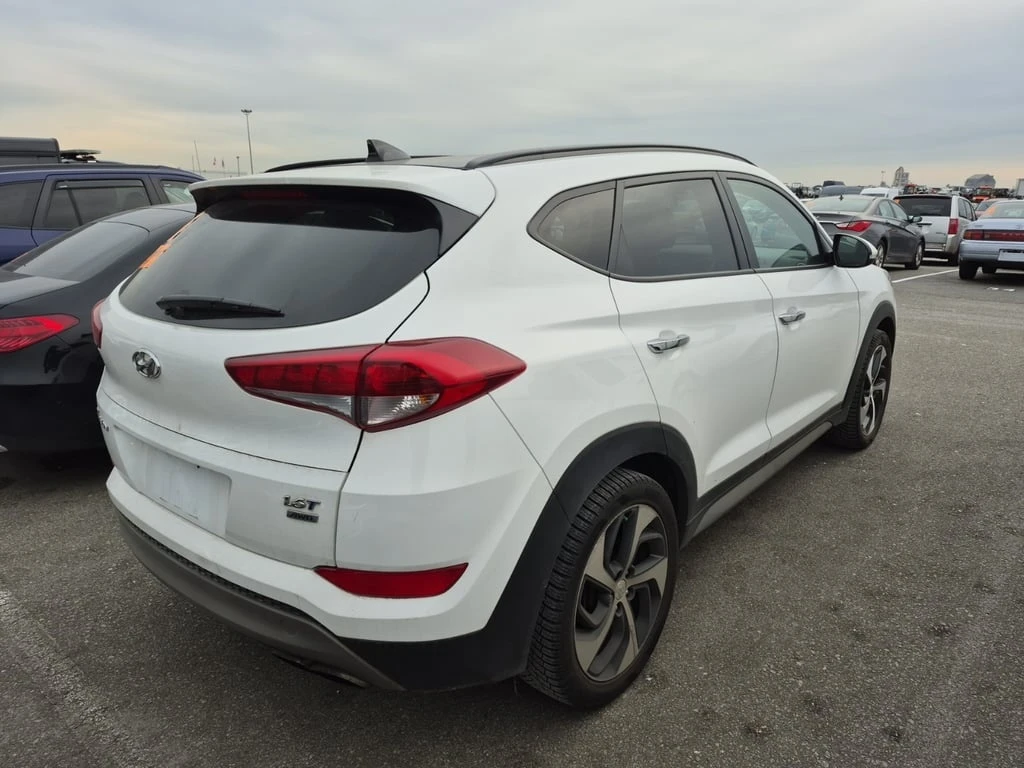Hyundai Tucson * SE * CARFAX * БЕЗ ПЪРВОНАЧАЛНА ВНОСКА - изображение 3