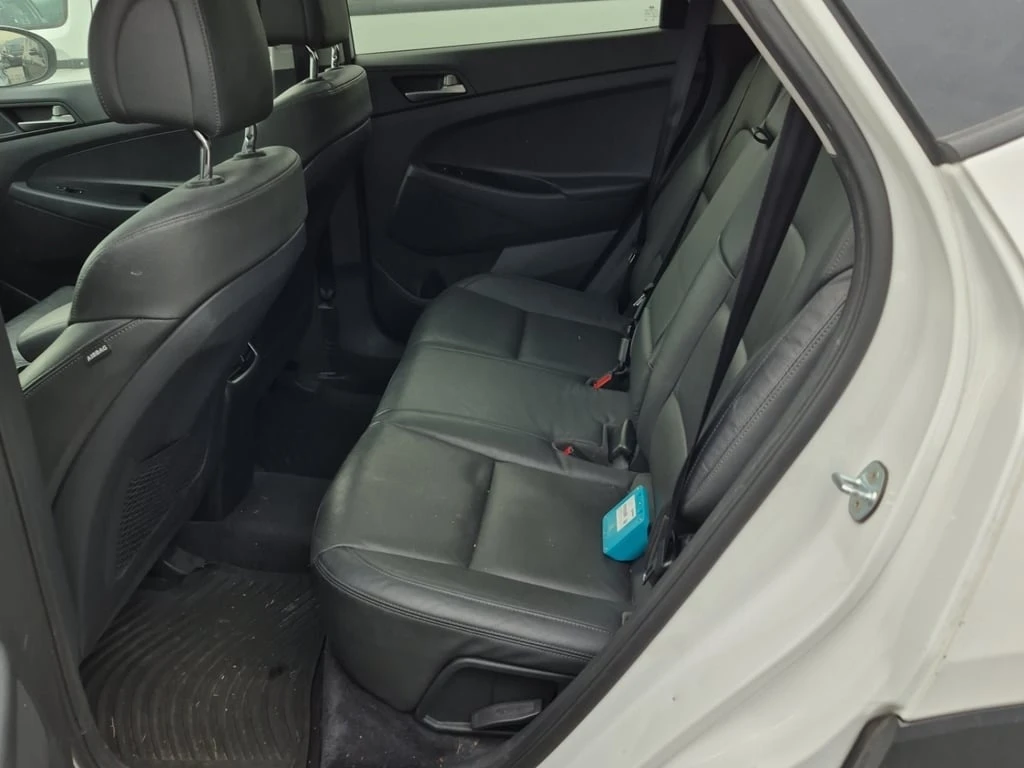 Hyundai Tucson * SE * CARFAX * ��� ������������ ������ | Mobile.bg � ����������� 12