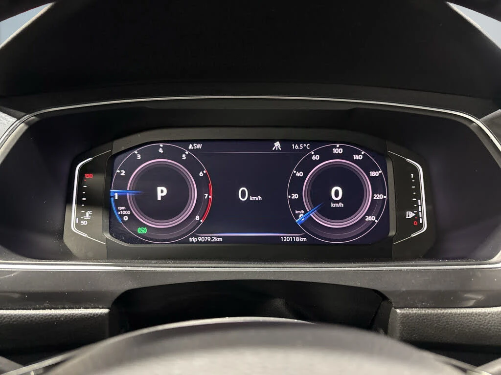 VW Tiguan Highline 4Motion* АвтоКредит* (Цена до БГ)  - изображение 8