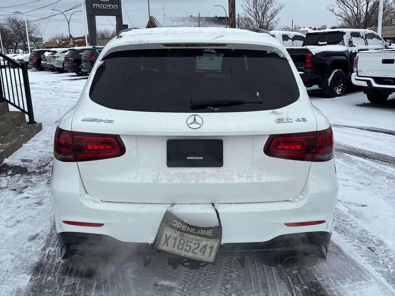 Mercedes-Benz GLC 43 AMG 4MATIC * DISTRONIC* BURMESTER* PANO* , снимка 4 - Автомобили и джипове - 53917268