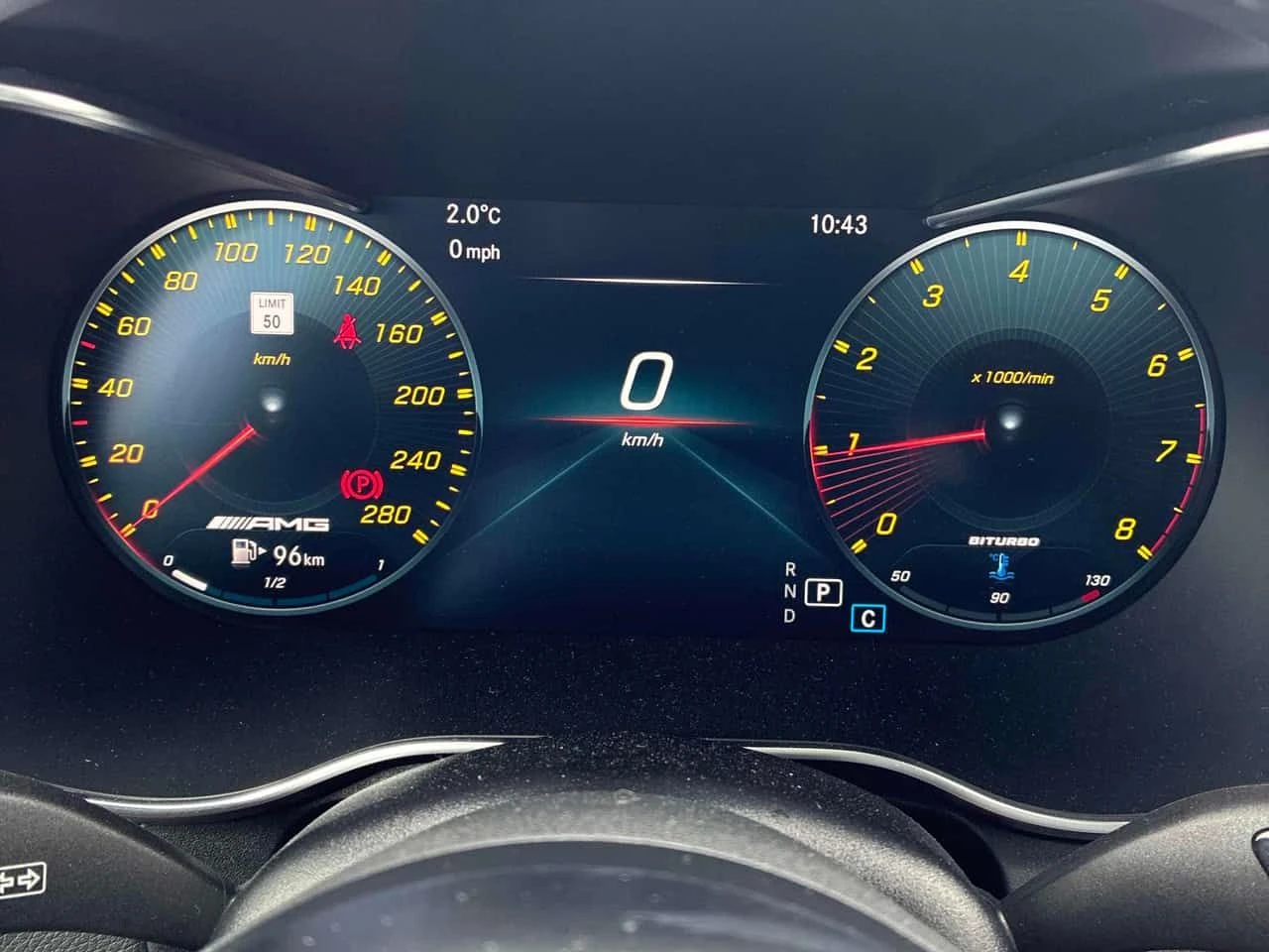 Mercedes-Benz GLC 43 AMG 4MATIC * DISTRONIC* BURMESTER* PANO* , снимка 8 - Автомобили и джипове - 53917268