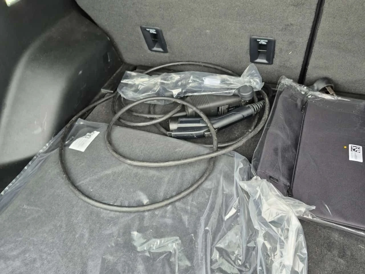 Chevrolet Equinox RS  CARFAX | Mobile.bg � ����������� 14