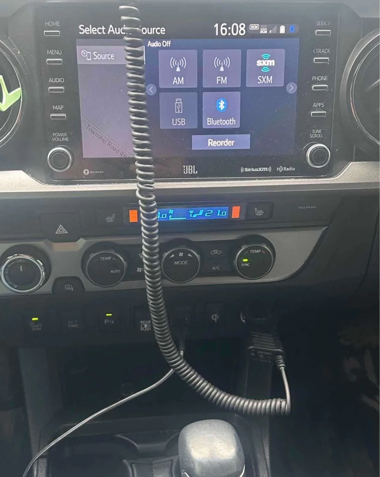 Toyota Tacoma LIMITED * КОЖА* ПОДГРЕВИ* ШИБЕДАХ* КАМЕРА* , снимка 6 - Автомобили и джипове - 53961453