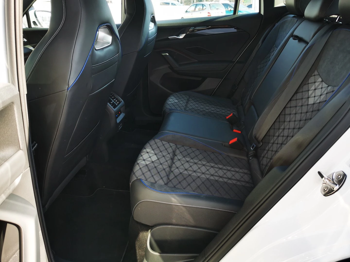 VW Tiguan | Mobile.bg � ����������� 8