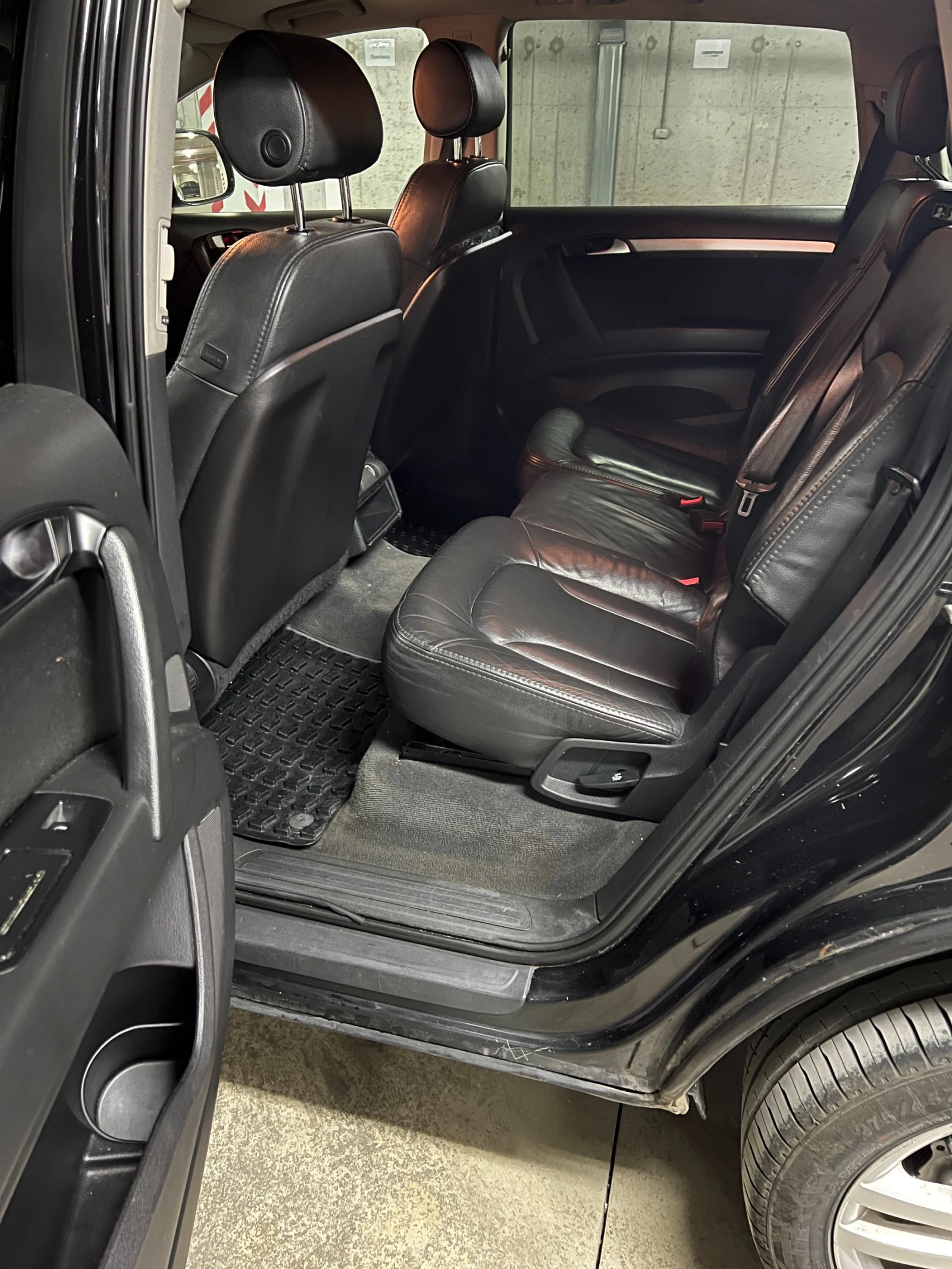 Audi Q7 3.0 TDI 233к.с., снимка 10 - Автомобили и джипове - 54020380