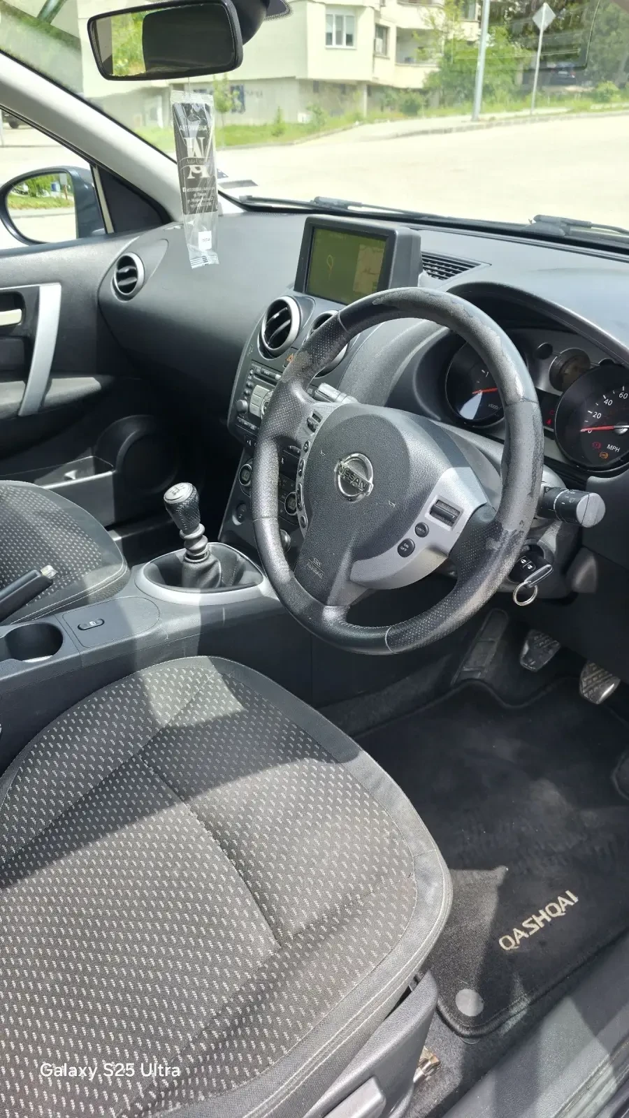 Nissan Qashqai Панорама Клима, снимка 5 - Автомобили и джипове - 54471165