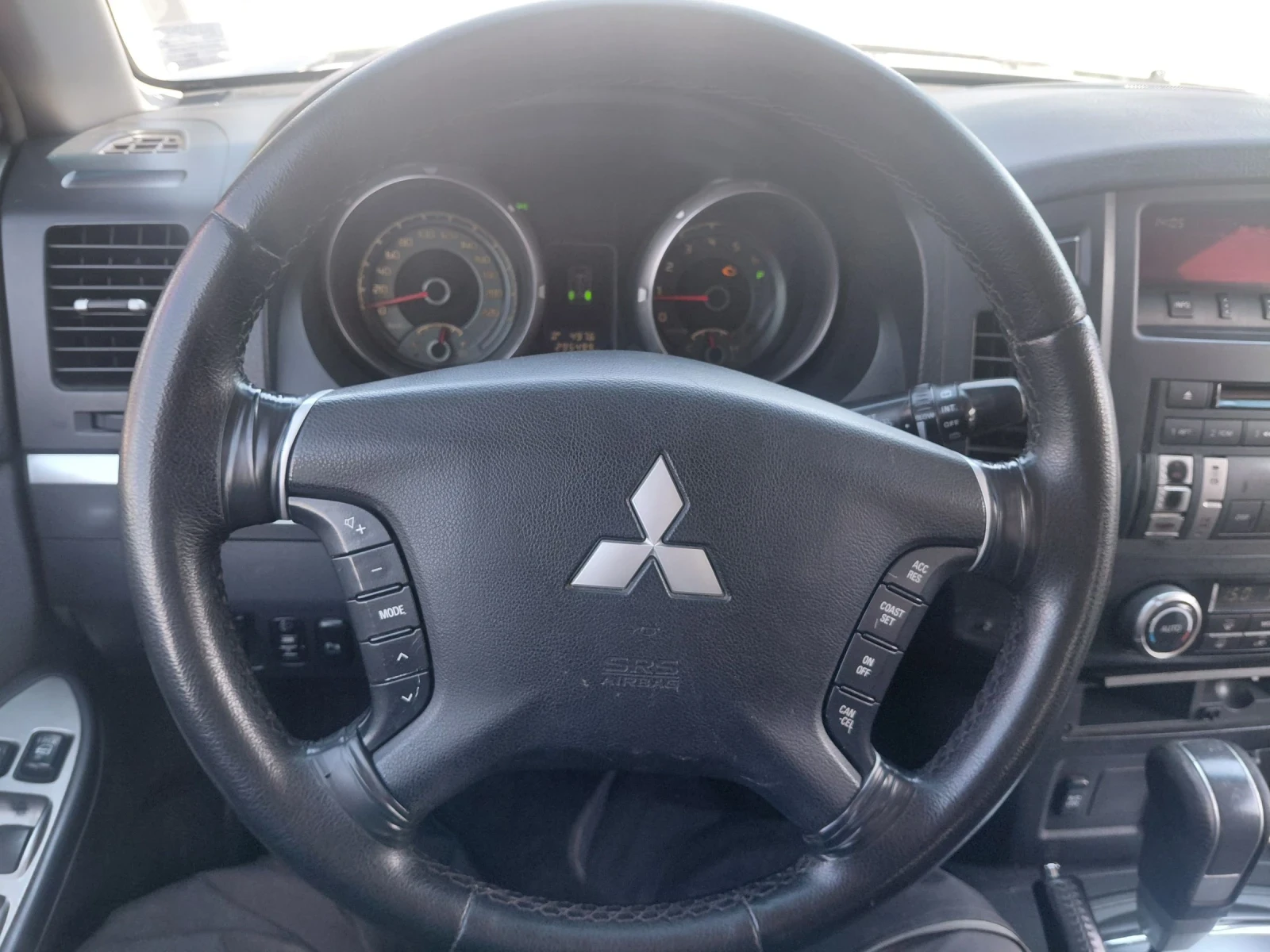 Nissan Patrol, снимка 7 - Автомобили и джипове - 54495199