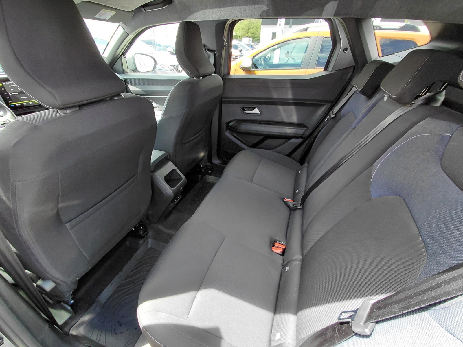 Dacia Duster TCe/Journey/���/������ | Mobile.bg � ����������� 17