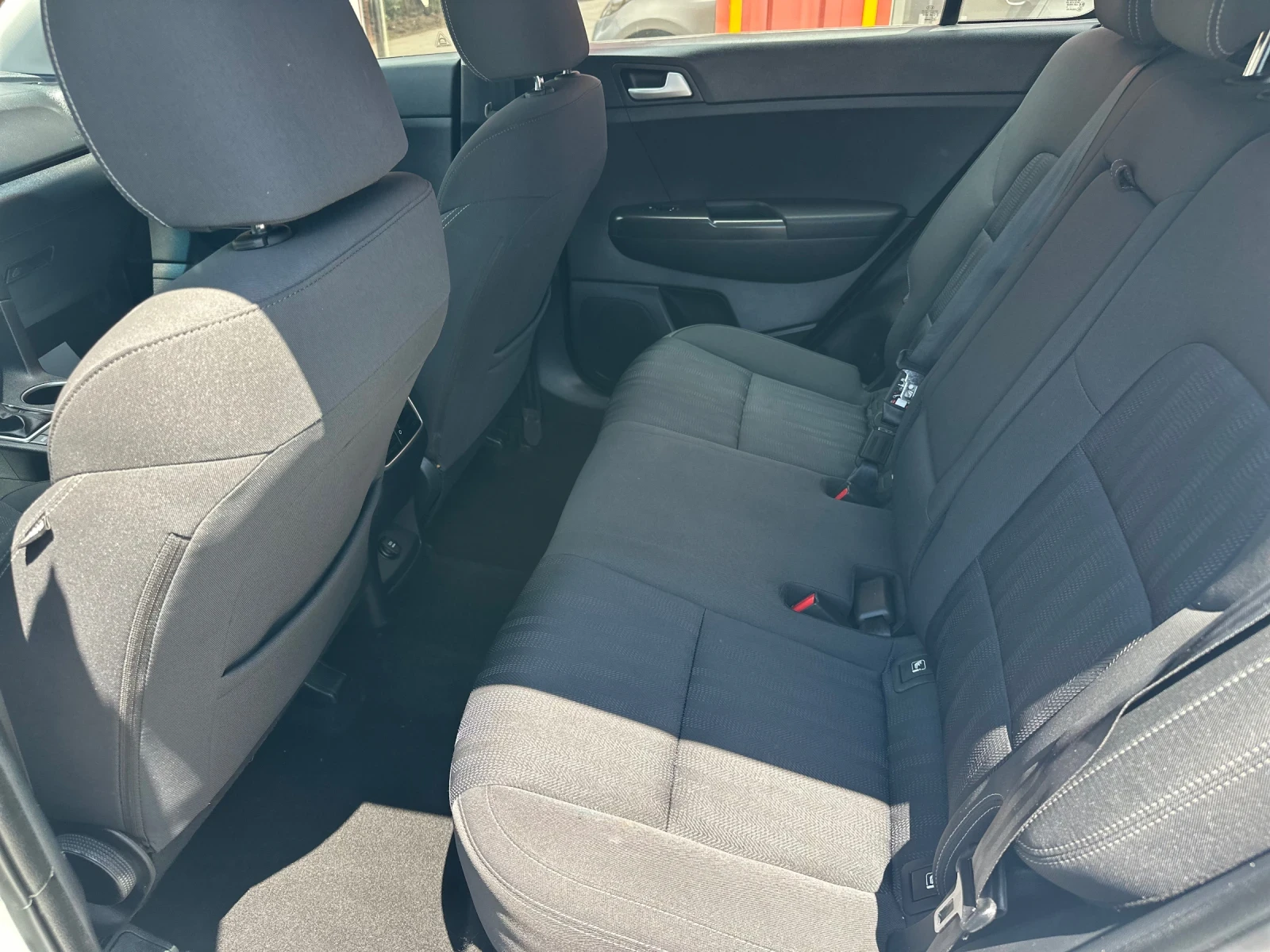 Kia Sportage 2.0CRDi* 135kc* PLATIN* * * , снимка 10 - Автомобили и джипове - 55278117