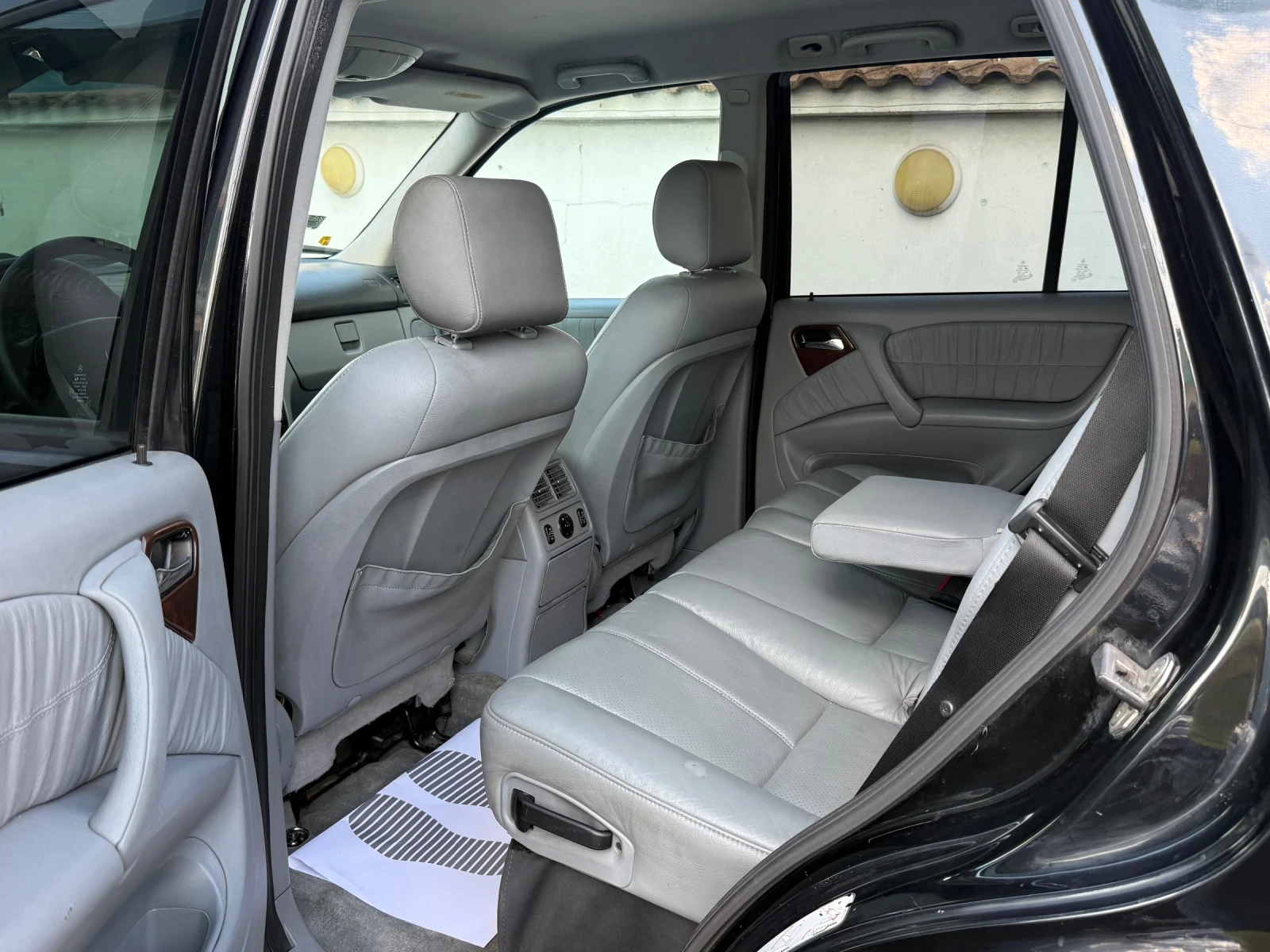 Mercedes-Benz ML 270 CDI FACELIFT NAVI XENON ITALY, снимка 15 - Автомобили и джипове - 55343951
