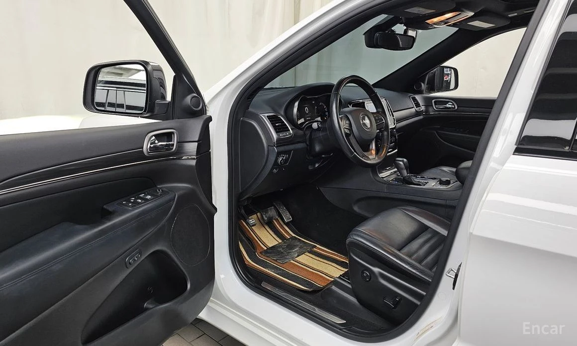 Jeep Grand cherokee, снимка 10 - Автомобили и джипове - 55432266