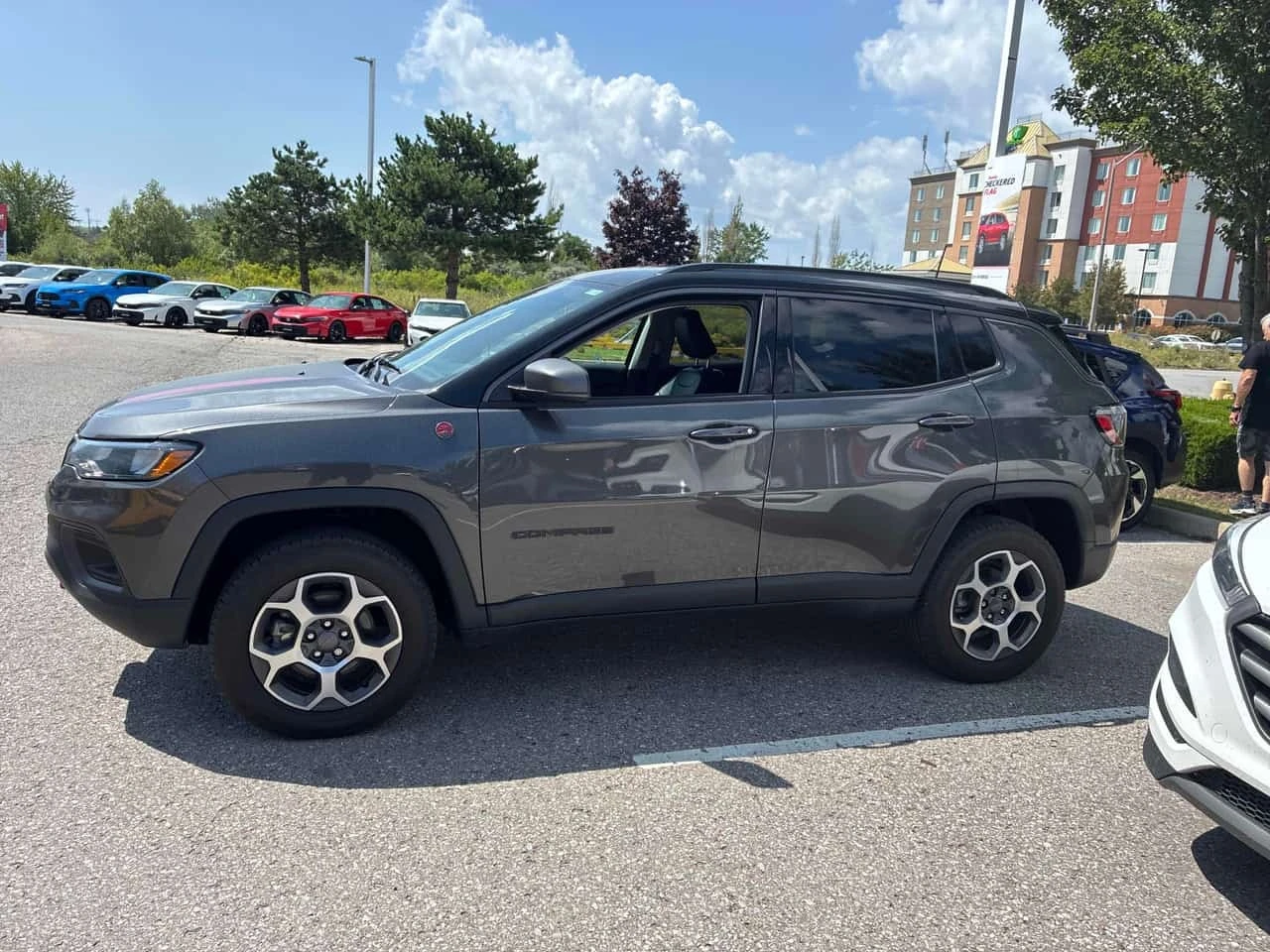 Jeep Compass * Trailhawk * CARFAX * ОПЦИЯ ЗА ФИНАНСИРАНЕ, снимка 2 - Автомобили и джипове - 55754668
