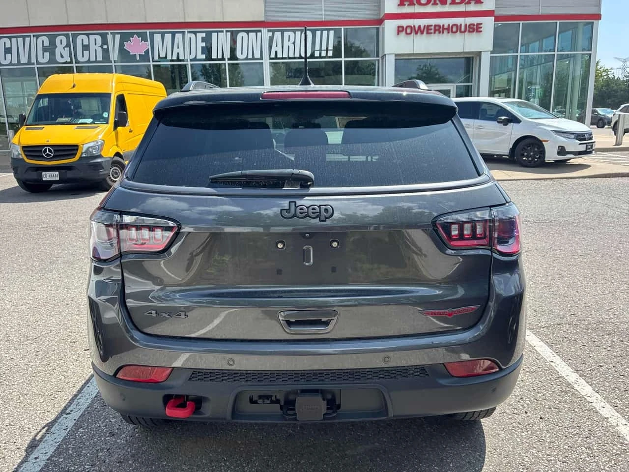 Jeep Compass * Trailhawk * CARFAX * ОПЦИЯ ЗА ФИНАНСИРАНЕ, снимка 4 - Автомобили и джипове - 55754668