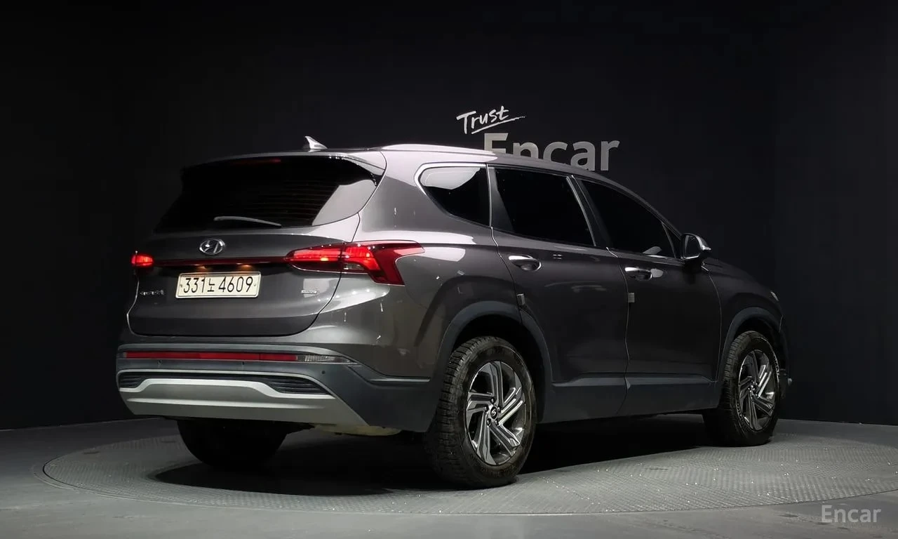 Hyundai Santa fe * Diesel 2.2 4WD * ЦЕНА ДО БГ, снимка 2 - Автомобили и джипове - 55951857