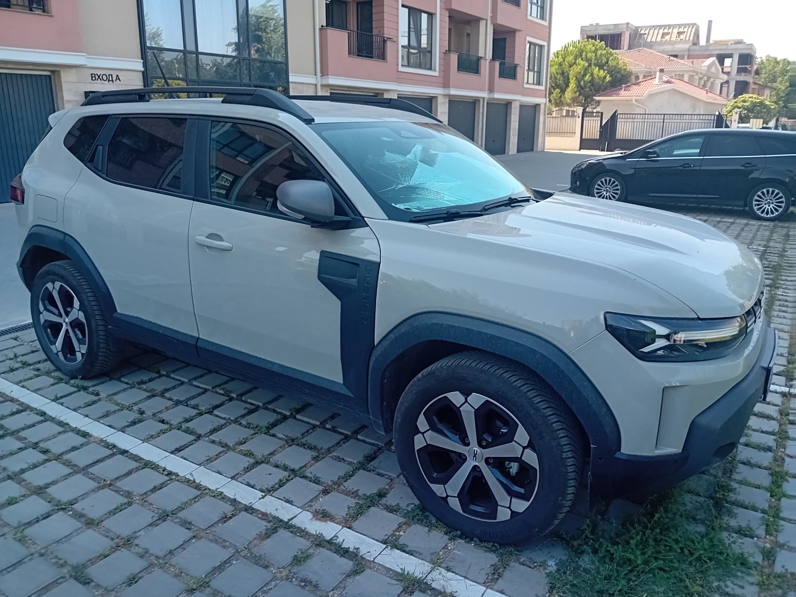 Dacia Duster JOURNEY, снимка 2 - Автомобили и джипове - 56038855