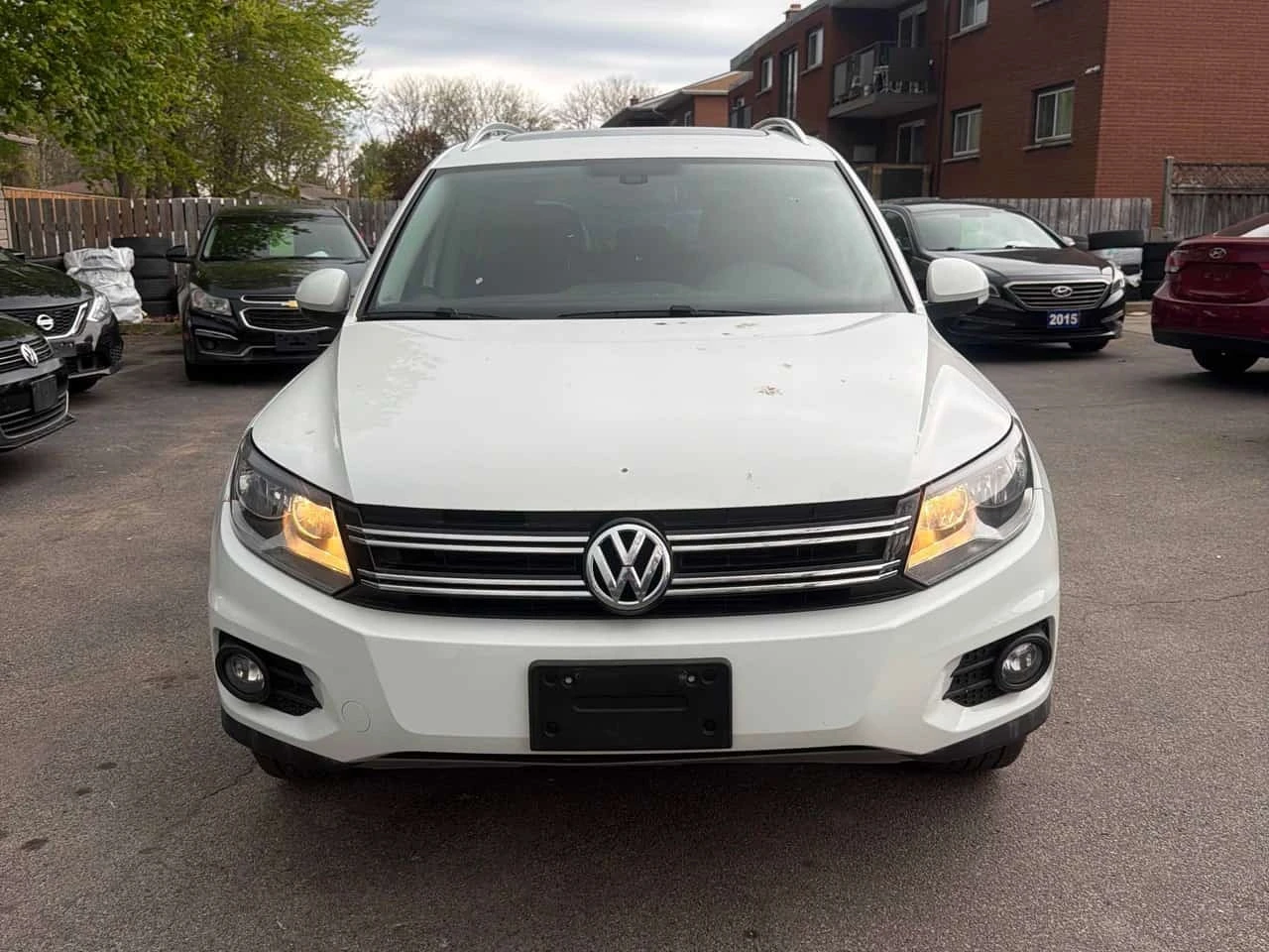 VW Tiguan * 4MOTION 4dr Auto * CARFAX * БЕЗ ПЪРВОНАЧАЛНА ВНО, снимка 6 - Автомобили и джипове - 56252690