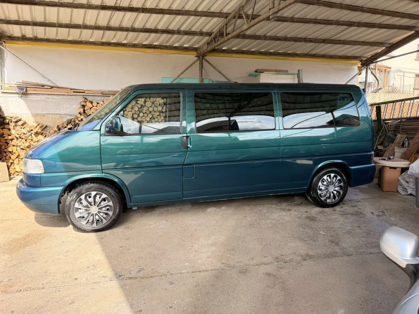 VW Caravelle T4 Caravelle, снимка 4 - Бусове и автобуси - 54005091