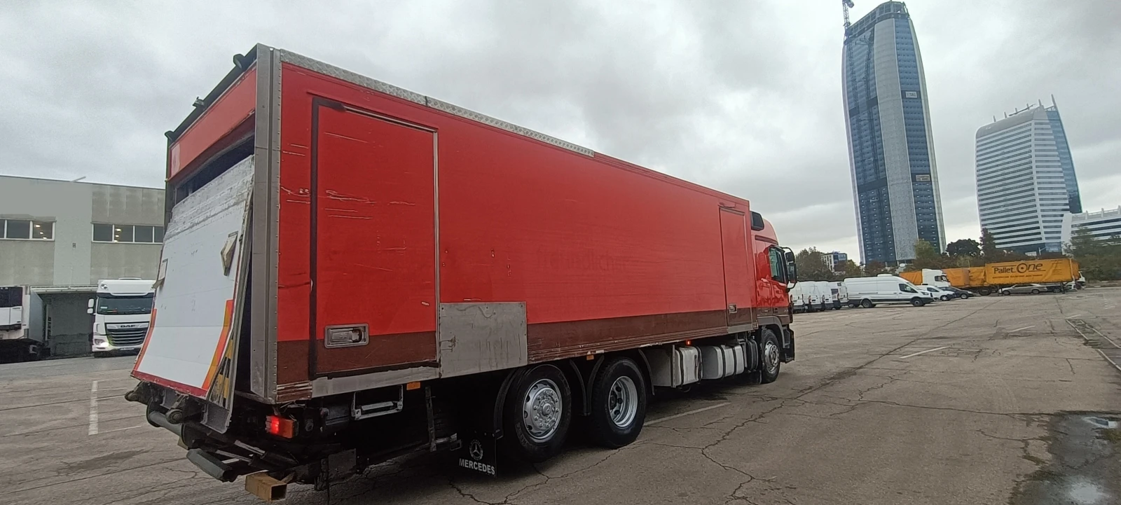 Mercedes-Benz Actros 2536-Би-Температурен-ЕВРО 5 - изображение 4