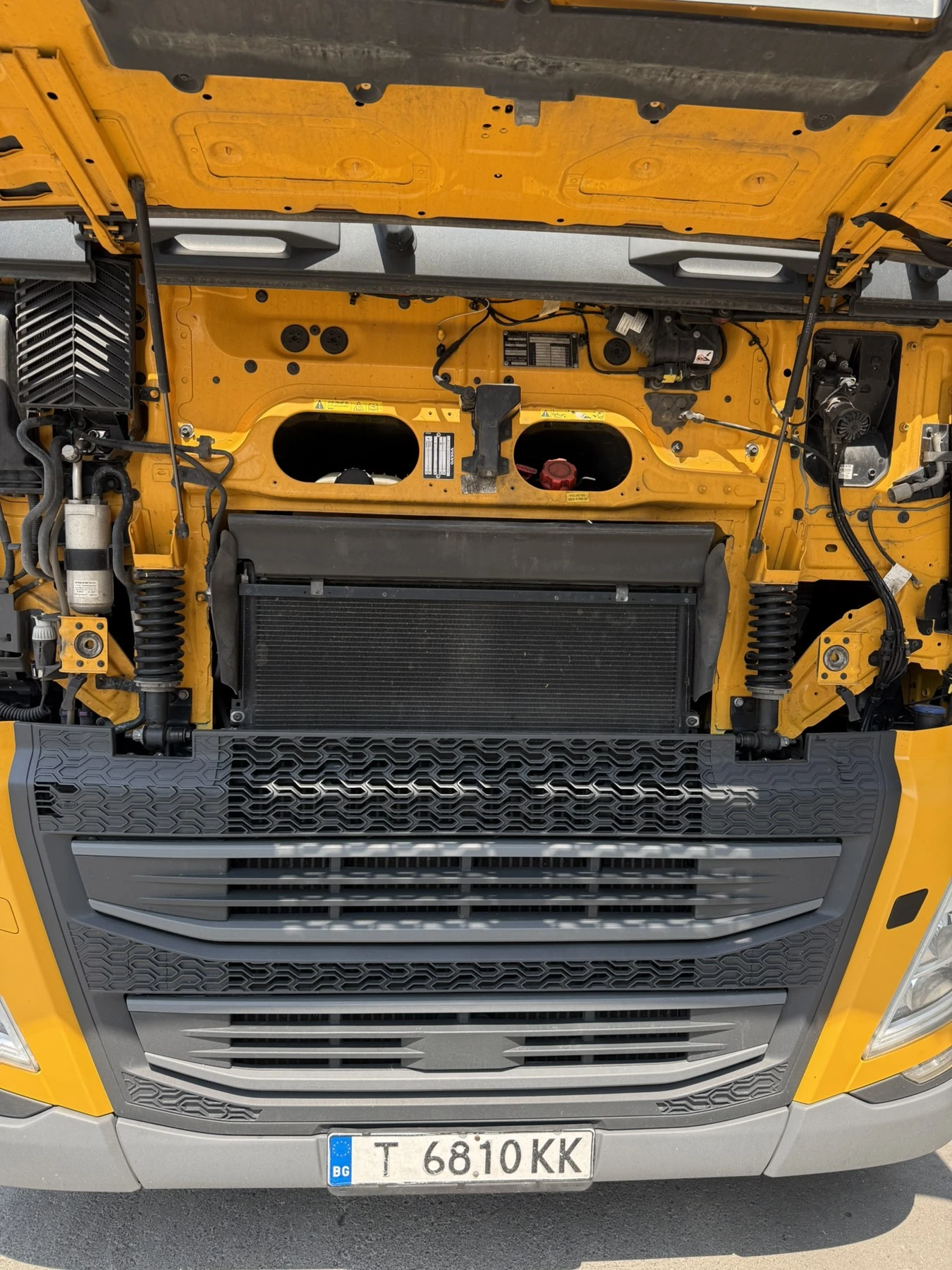 Volvo Fh, снимка 4 - Камиони - 54792344